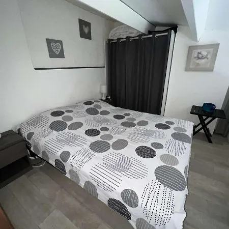 Mezzanine, Clim, Parking Prive, Et Commerces A 300m - Fr-1-702-8 Apartment